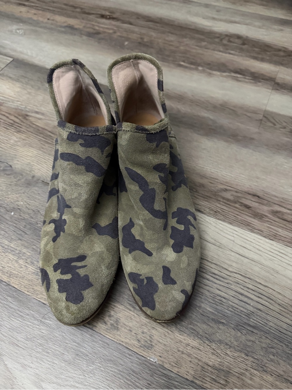 Lucky Brand Camo Suede Ankle Booties - Olive & Dark Green